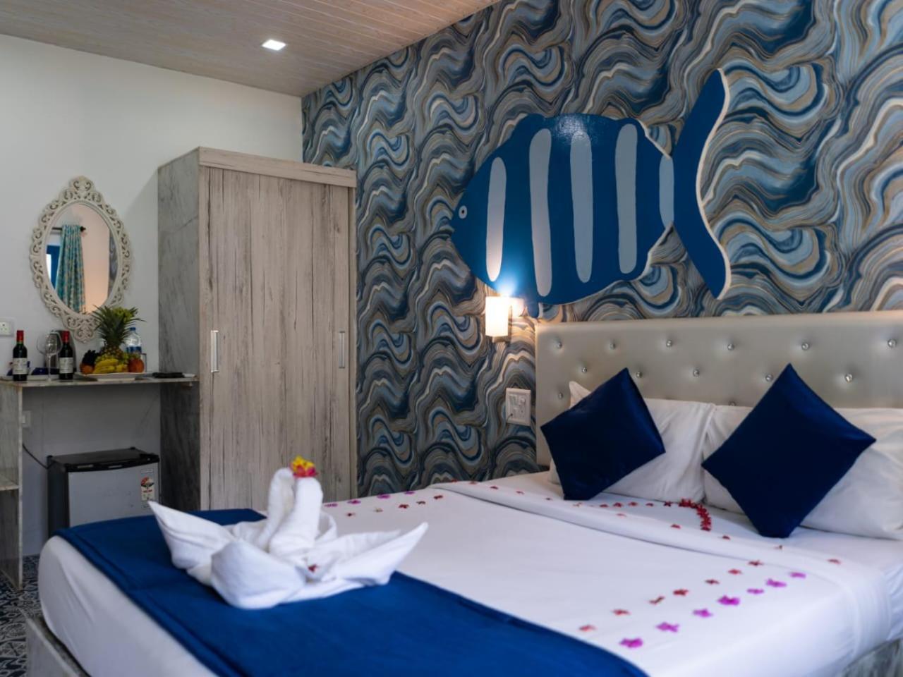 Paradise Village Beach Resort Calangute Exterior photo